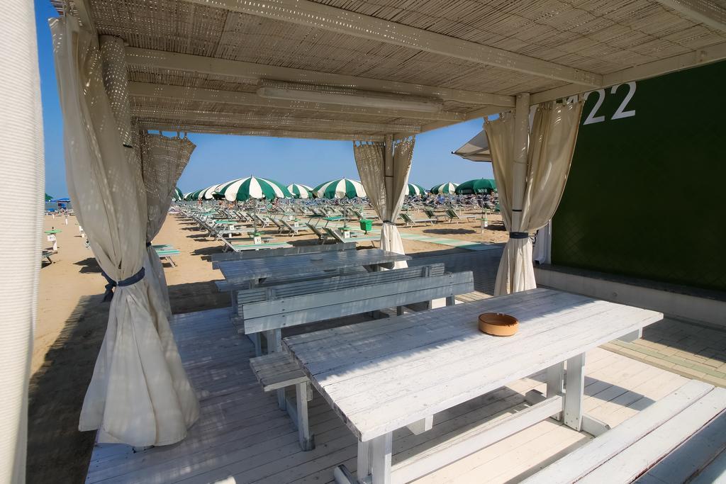 Hotel Belmar Rivazzurra Di Rimini Екстер'єр фото